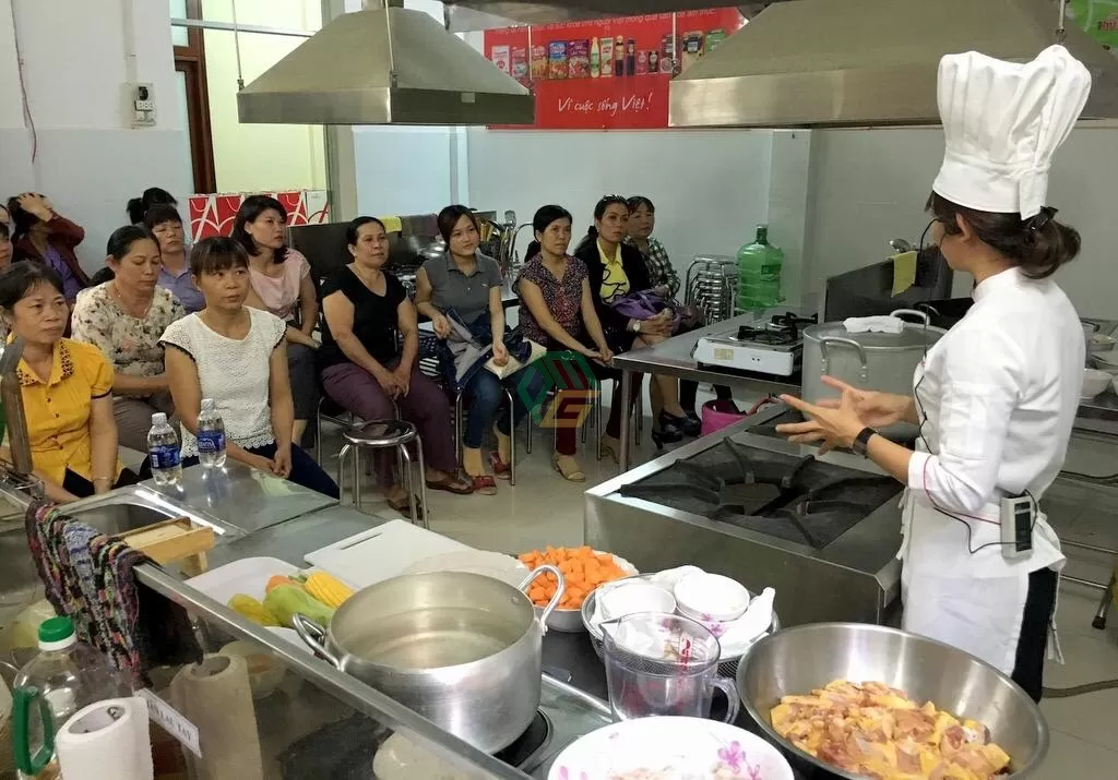 Gải pháp giảm thiểu lãng phí trong suất ăn công nghiệp