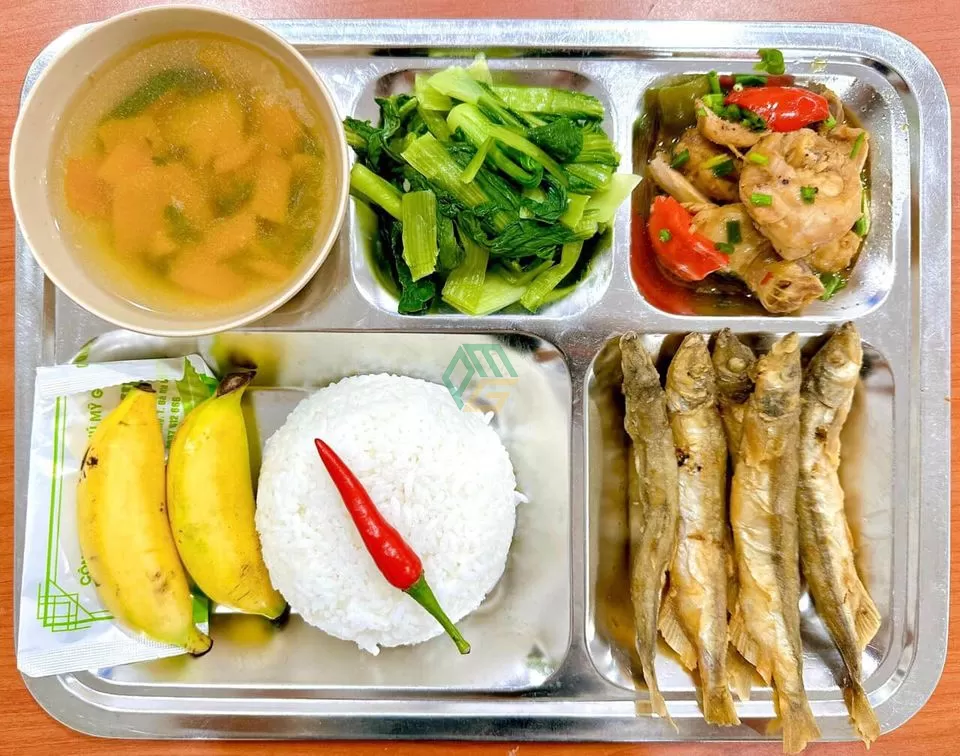 Suất ăn công nghiệp 30k tại Bà Rịa