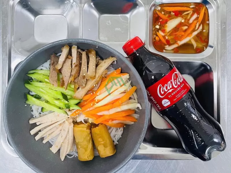 suất ăn công nghiệp 35k tại Nhơn Trạch Đồng Nai 7-12-2024